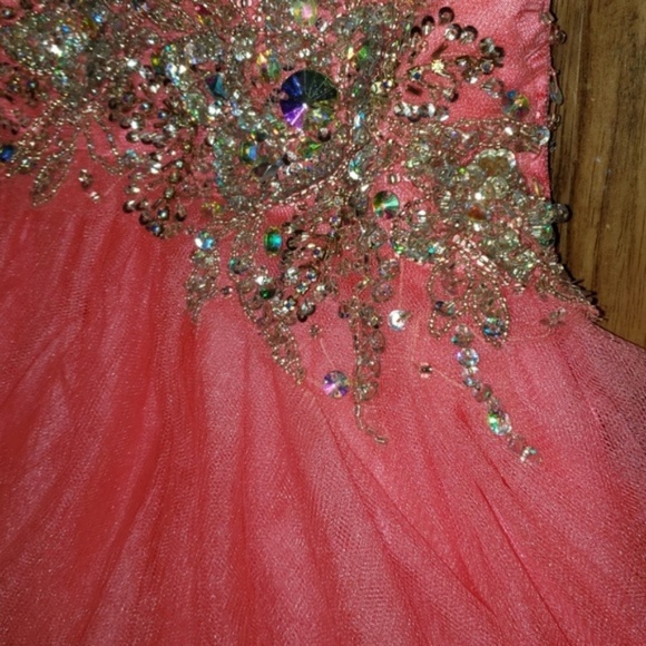 Juniors Short formal prom dress - Picture 3 of 7